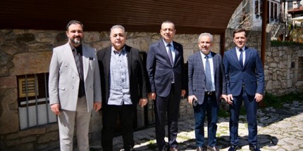 Usta Gazetecilerden Ordu İnternet Gazetecileri Derneği’ne Ziyaret